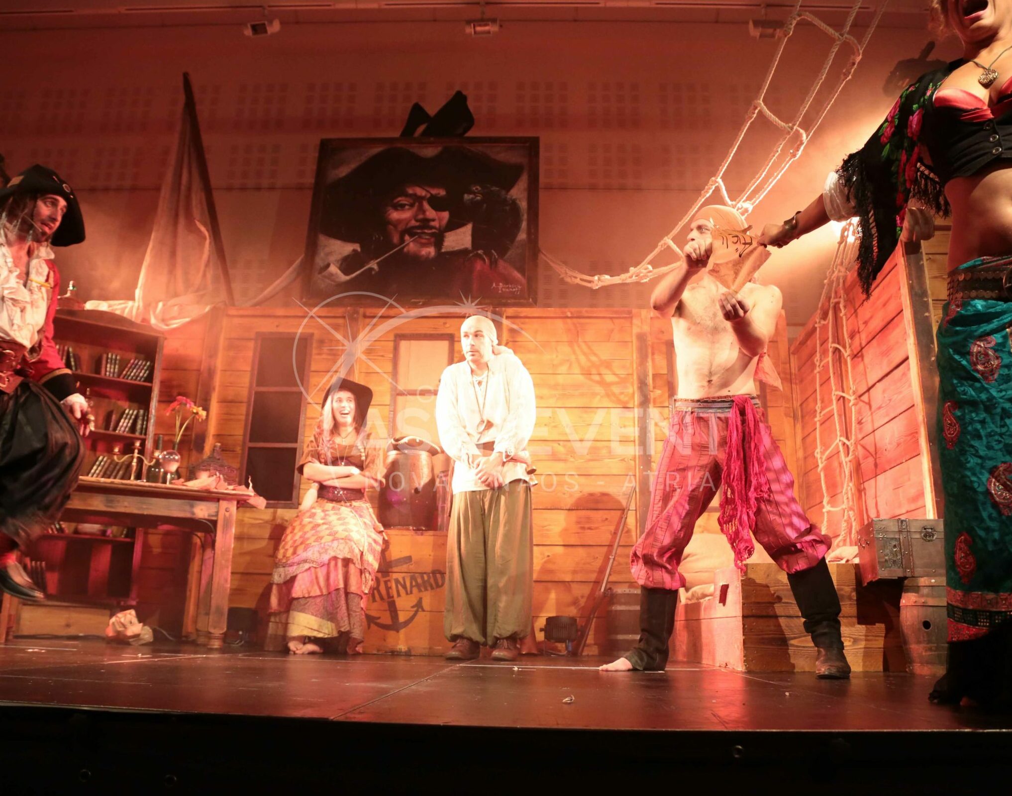 Groupe Astrevent artiste scène pour soirée corsaire pirate en soirée évènementielle