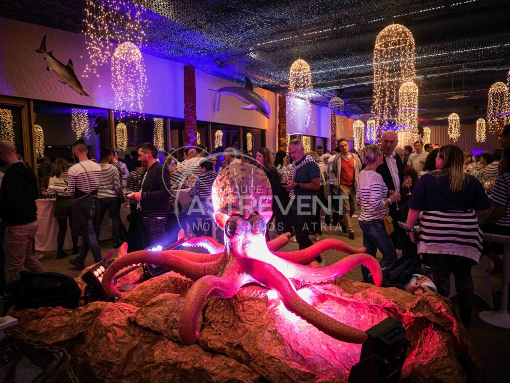 Groupe Astrevent Soirée à thème fond marin au Palais du Grand Large Saint-Malo.